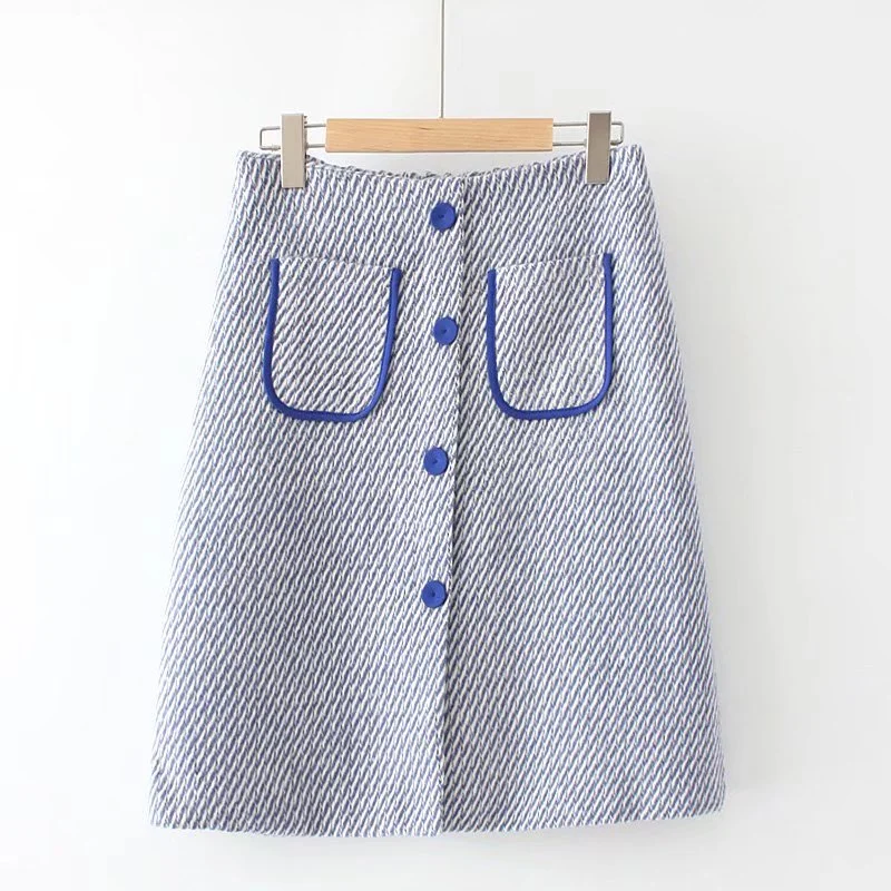 

Женская осенне-зимняя юбка средней длины