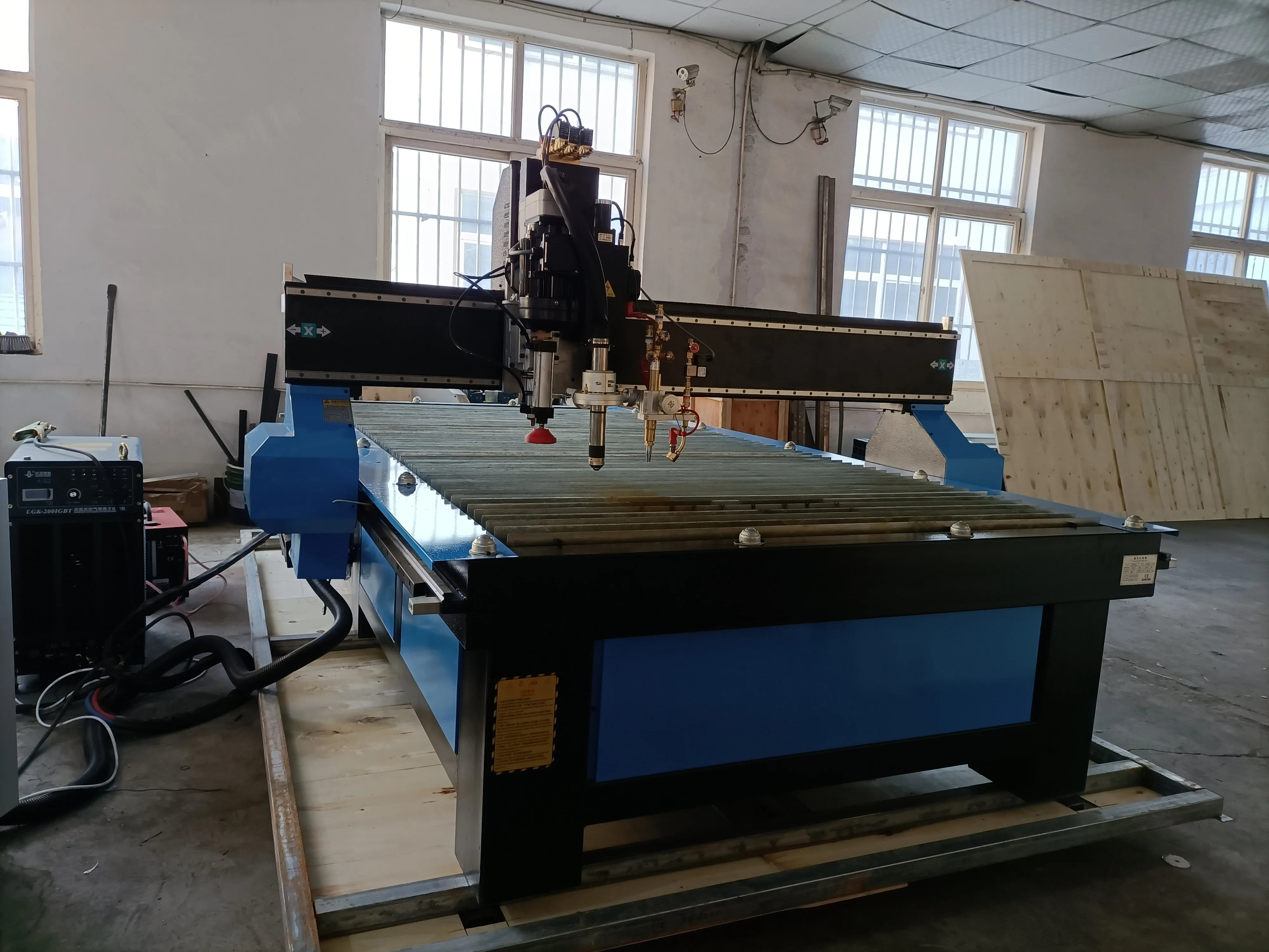 Прямая продажа с завода машина для резки листового металла/1325 плазменный резак