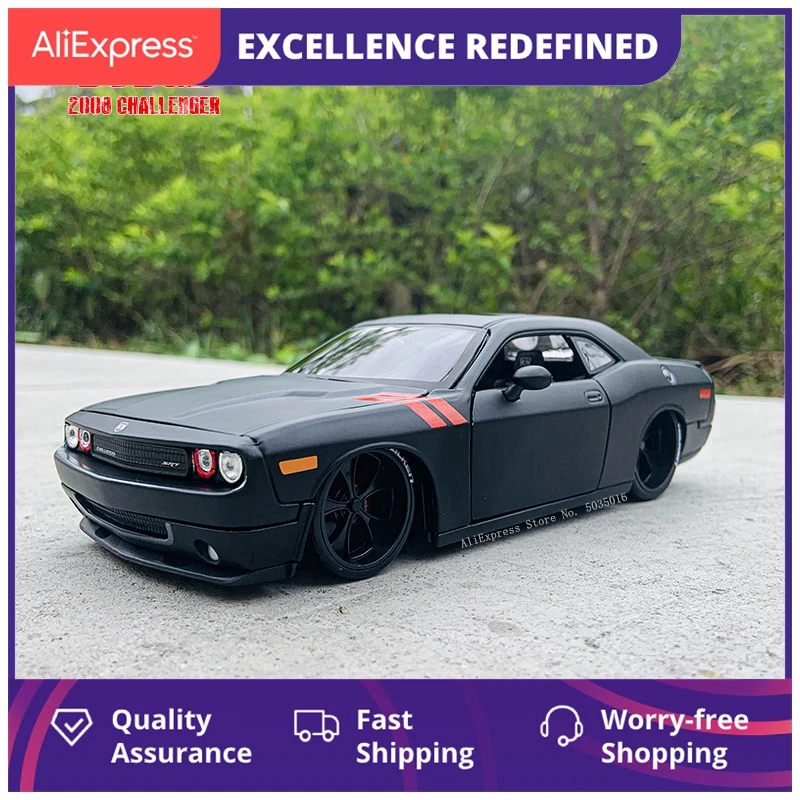 

Модель автомобиля Dodge Challenger из сплава в масштабе 1:24 2008, декоративная коллекция, игрушечные инструменты, подарок