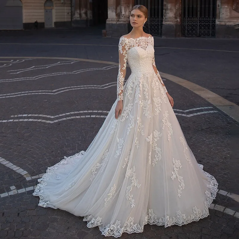 

Elegant Long Sleeve Lace Wedding Dress 2021 Boat Neck Princess Wedding Gowns Vintage Bride Dresses Castle Applique Robe de Maria