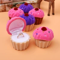 hoseng lovely pink velvet cake ring box man wedding proposal dating birthday gift case necklace portable travel container hs_433