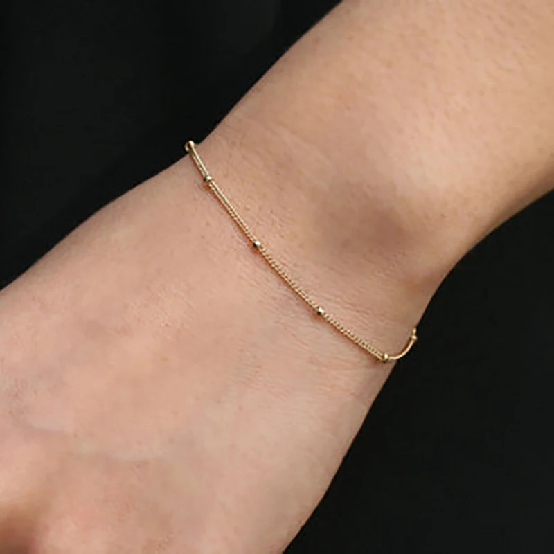 Лидер продаж Личность Простой: золото серебро Цвет Бусы Браслеты для женщин и