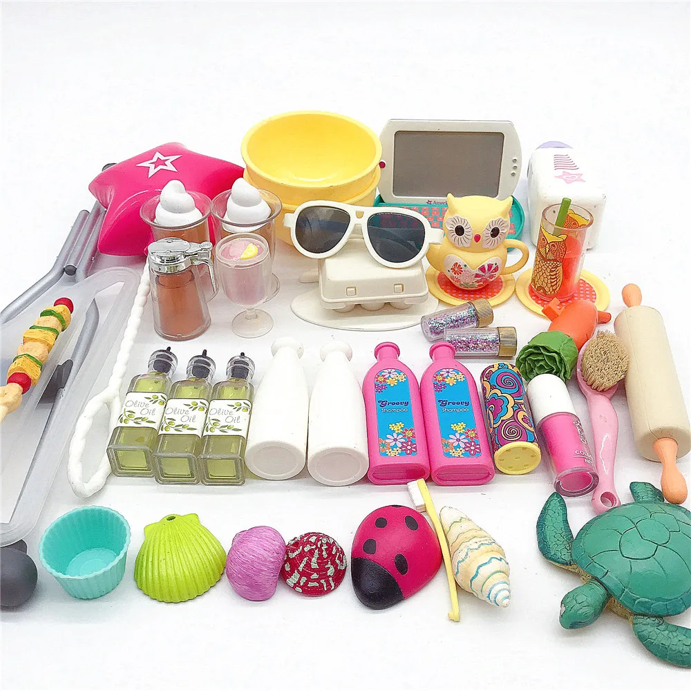

5pcs Mix Doll Furniture Play Toy Biscuits cakes shells Bag Hanger Accessories For 18 Inch dolls New Born Toys Play House