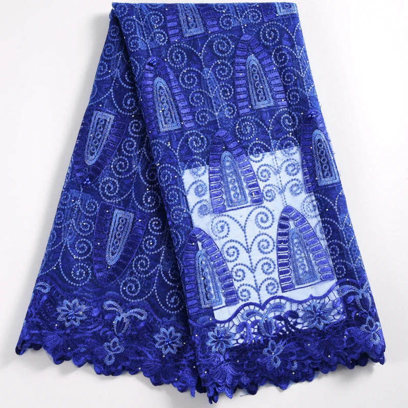

Zhenguiru High Quality Milk Silk French Lace Fabric Embroidery African Lace Fabric Beautiful Nigerian Fabric For Wedding A2255