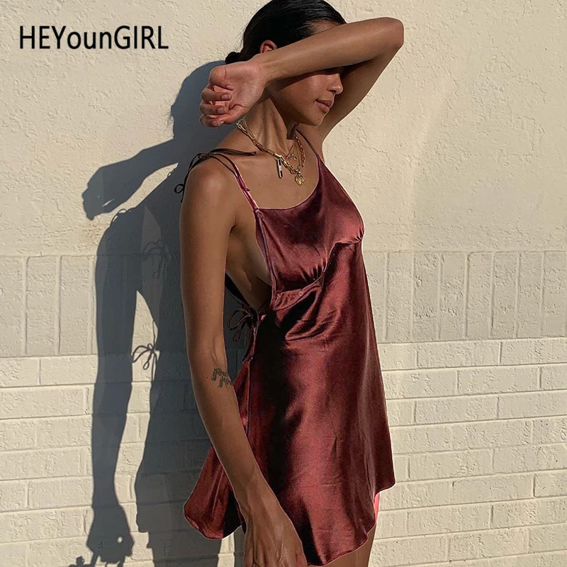HEYounGIRL атласное сексуальное платье с открытой спиной женское без рукавов ТРАПЕЦИЕВИДНОЕ ПЛАТЬЕ на бретельках кружевные вечерние короткие платья женские летние