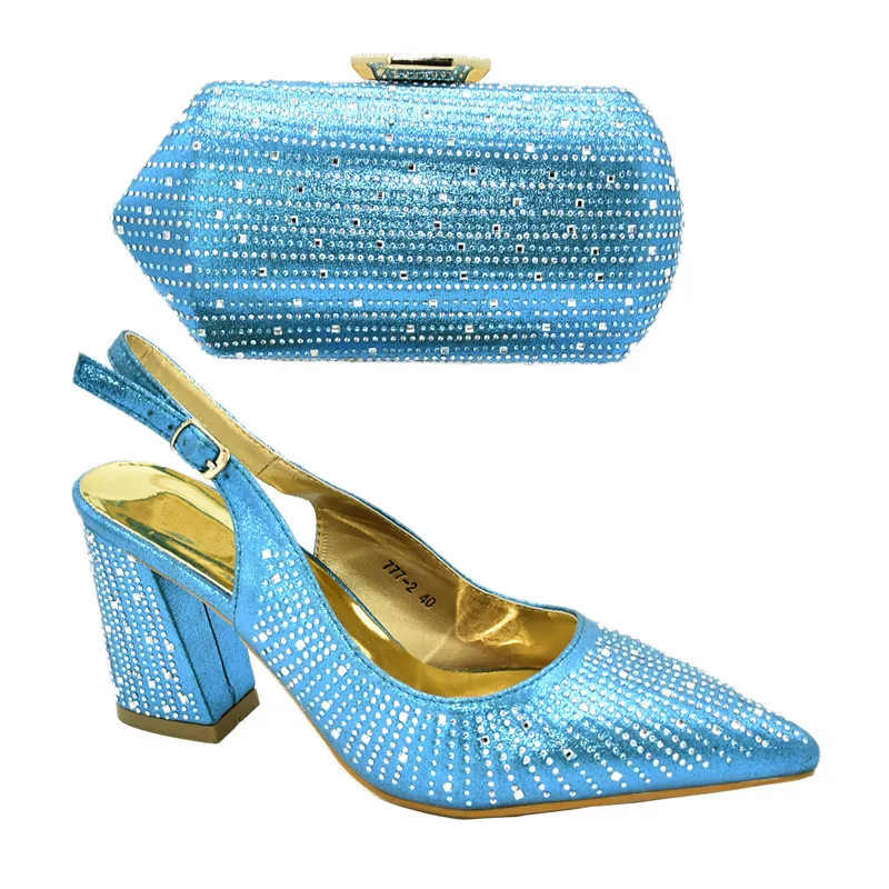 Новинка Элегантный комплект из итальянских женских туфель и сумочки винного