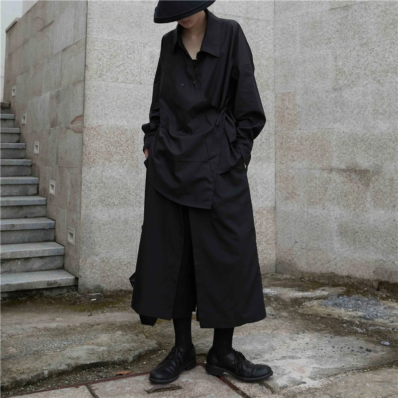 

[EAM] Women Black Irregular Split Big Size Long Blouse New Lapel Long Sleeve Loose Fit Shirt Fashion Spring Autumn 2021 1DB051