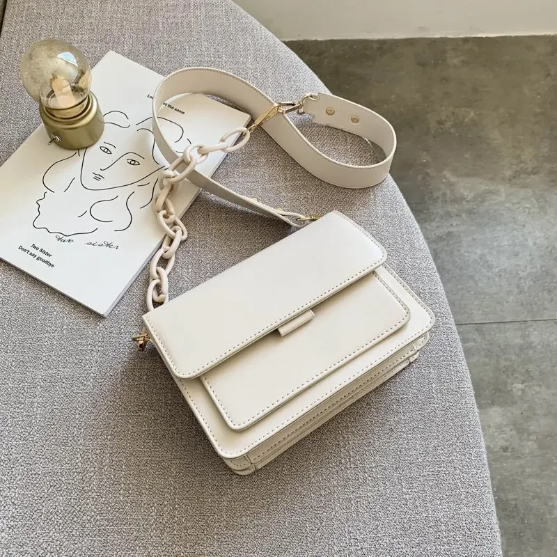 

Fashion Women's Retro Messenger Bag Lady Wide Shoulder Strap Female Square Crossbody Black Simple Mobile Phone Wallet Bag