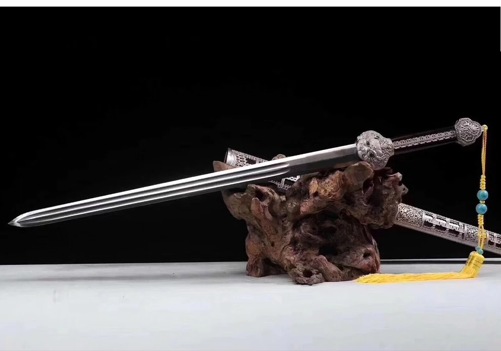 Handmade Folded Steel Chinese QingMing Dynasty Sword white copper fittings Long straight Wide blade sword sharp Daming yongle