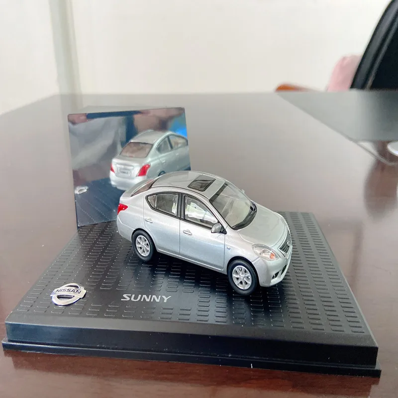 

In Scale 1/43 For Nissan Sunny Diecast Model CAR Silver kids Toys Gift Collection Ornament Display Metal,Plastic,Rubber