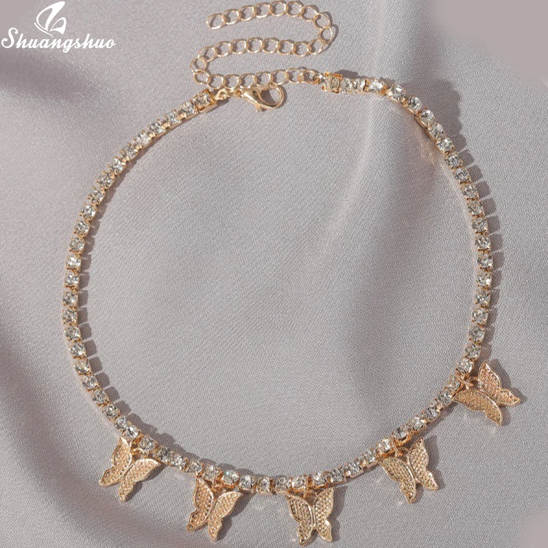 Цепочка с подвеской бабочкой женская выразительное ожерелье со сверкающими