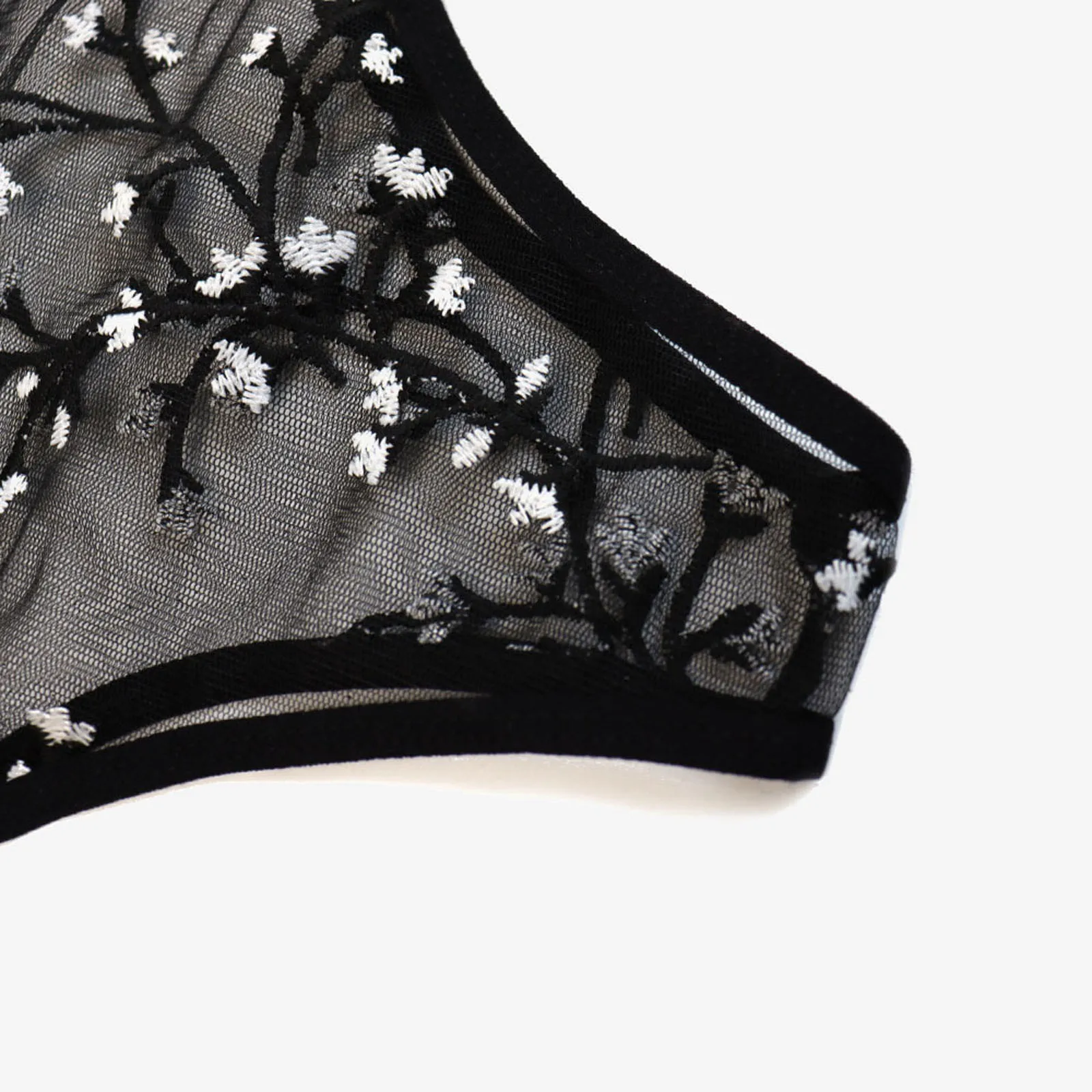 

Sexy Lingerie Set Women's Underwear Embroidery Black Lace Bra Panties Erotic Lingerie See-Through Underwear Set lenceria