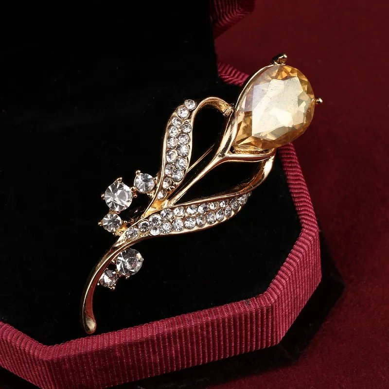 Модная брошь Элегантная Брошь в виде цветка булавка кристалл ювелирное изделие