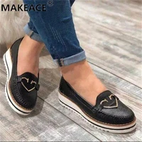 new large size womens shoes fashion thick soles comfortable vulcanized shoes outdoor leisure sports shoes flat skate shoes