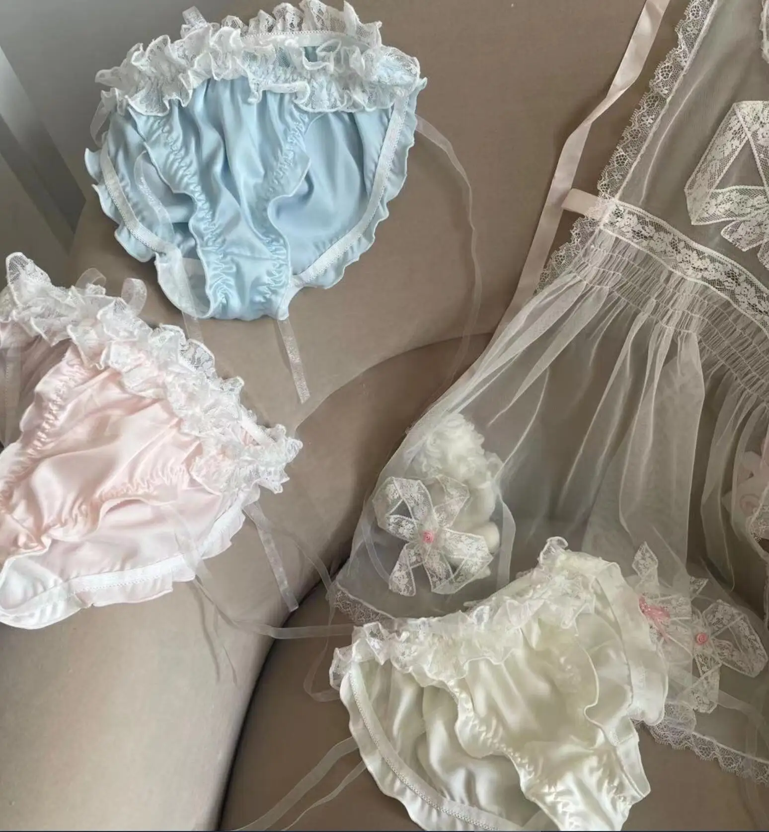 Новинка 2021 бесплатная доставка симпатичные милые шелковые атласные трусики