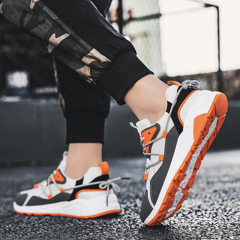 Мужские кроссовки из сетчатого материала не сужающийся книзу массивный