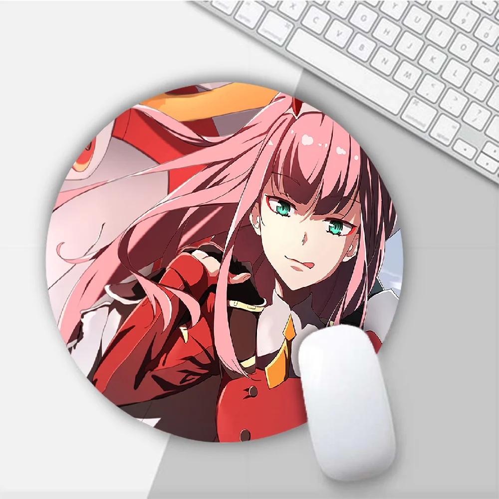 

FranXX Zero Two 002 Anime Round Mouse Mat Gaming Mouse Pad For PC Laptop Notebook 20x20cm Gamer Desk Pad