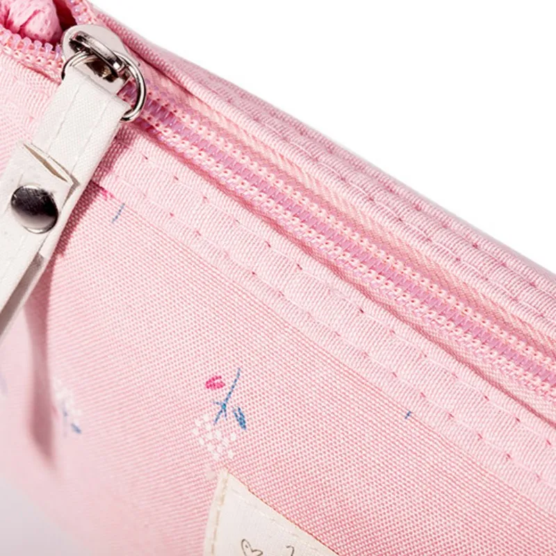 

Cosmetic Bag Women Unique Fashion Flowers Pattern Embellishment Storage Cosmetic Makeup Bag Waterproof Pocket Out Door Hand Bag