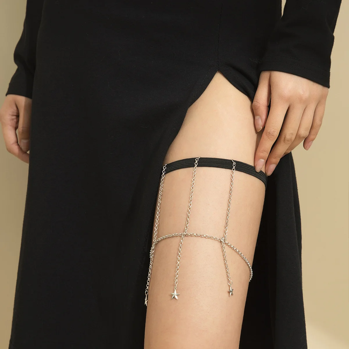 

HuiRuying Sexy simple five pointed star tassel leg chain trend temperament metal leg ring beach bikini role female charm jewelry