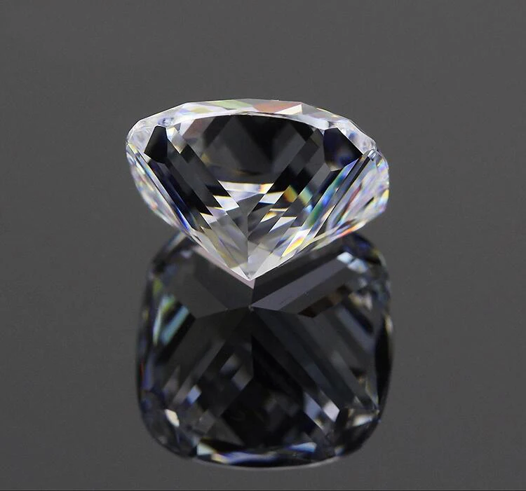 Тестовый положительный бренд Moissanite Diamond test positive 8*8 мм 2.4CT F Color VS1 отличная