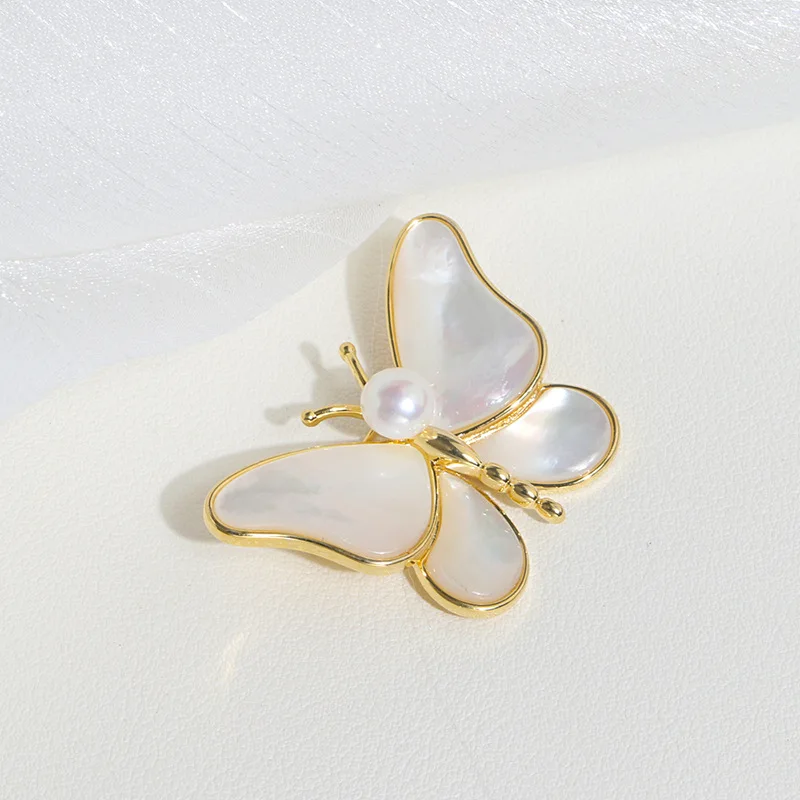 

Freshwater Pearl Butterfly Brooch Luxury Copper Plated Real Gold Jewelry Woman Autumn and Winter New White Girlfriend Gift