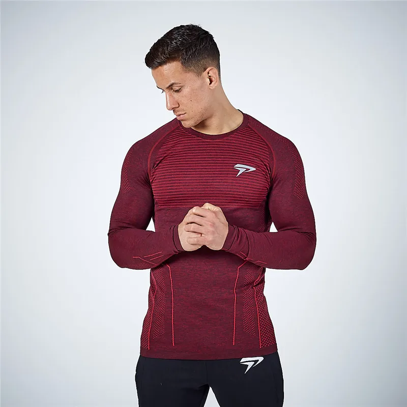 Мужская хлопковая Приталенная футболка с длинными рукавами для спортзала