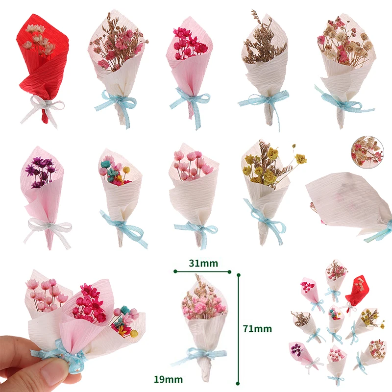 

A bouquet of flowers 1/12 Dollhouse Miniature Holding Flowers Bouquet Classic Toys Furniture Toys House Decor Random Color