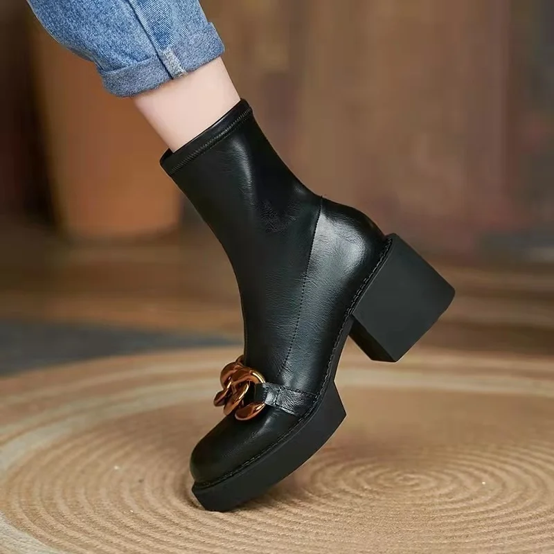 

New Round Head Thick Heel Short Boots Korean Version of Simple Heel Female Boots Heel Short Boots