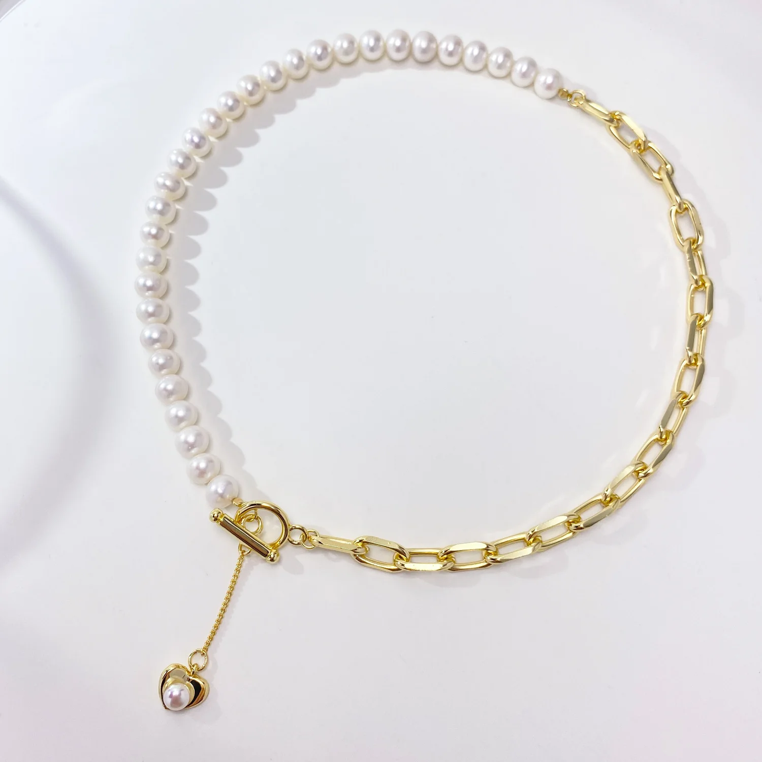 

Pearl Necklace Choker with Heart Pendant Gold Color Chunky Chain Toggle Clasp Necklace Women Collar Wedding Engagement Jewelry