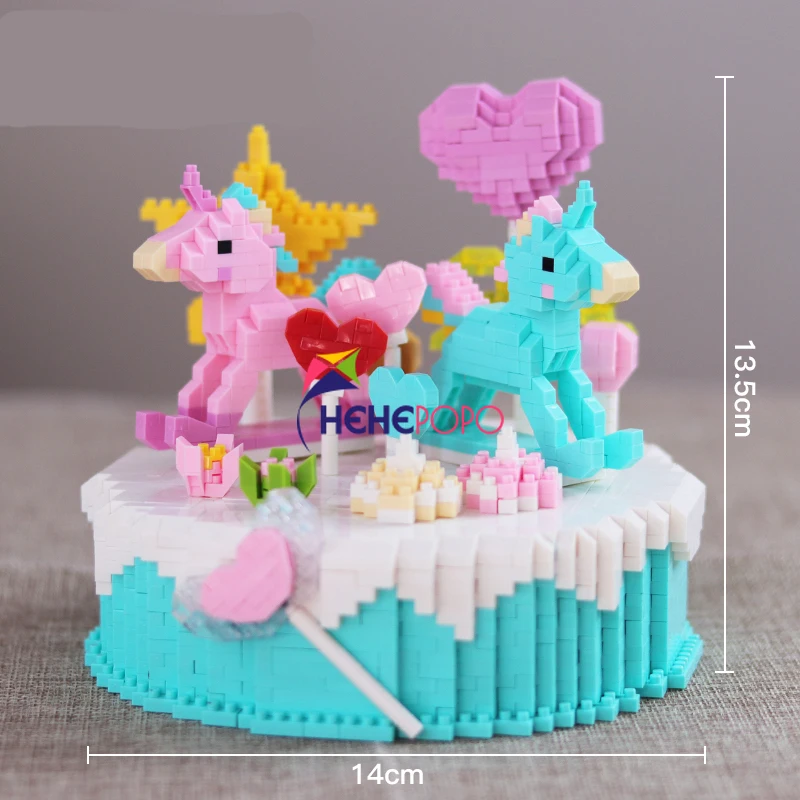 

1894 шт., Детский конструктор «конь»