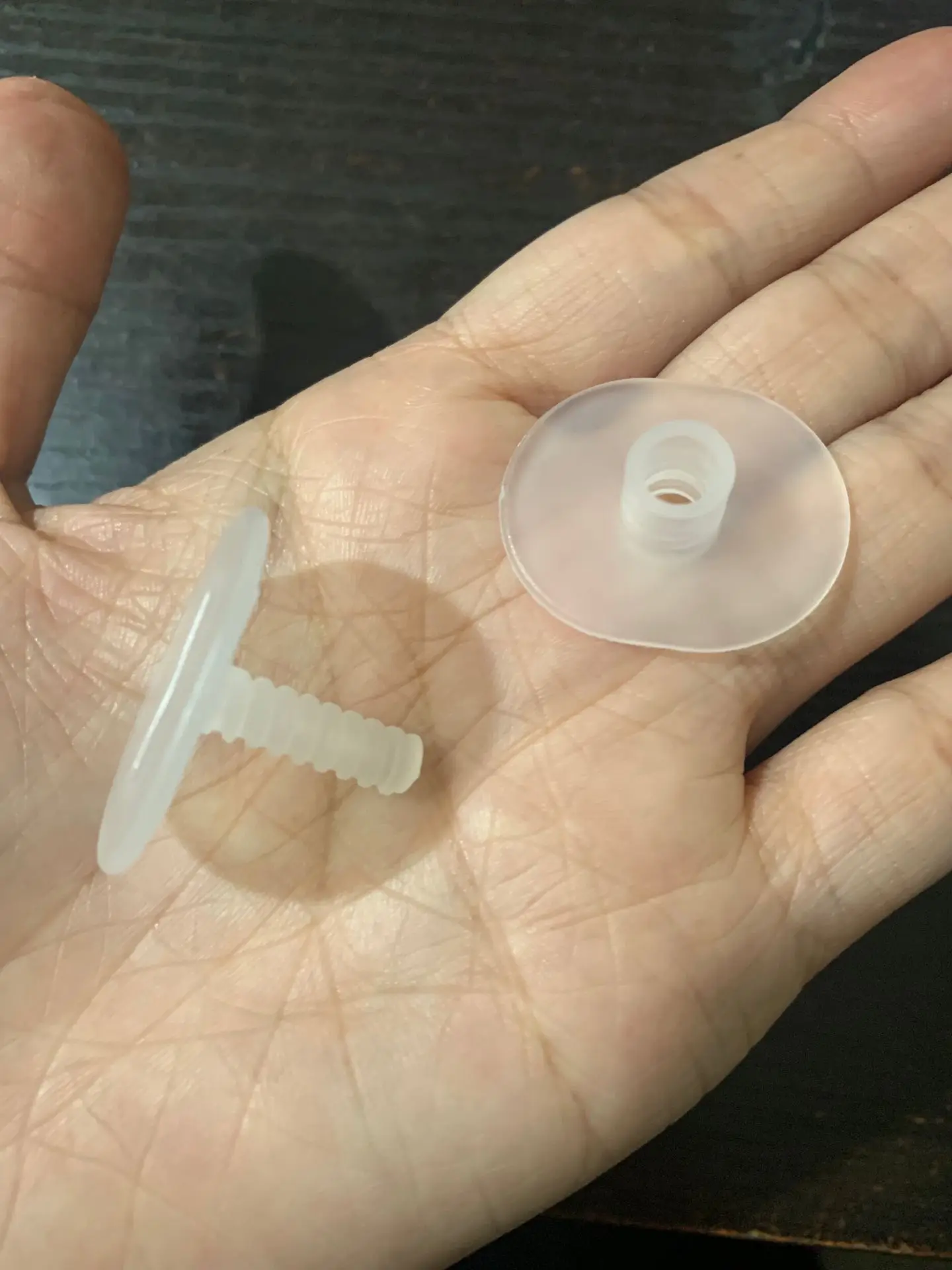 Пластиковая коробка крепеж с пряжкой винтовой переплет гофрированная гайка