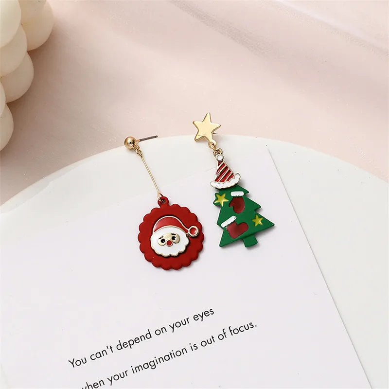 

Christmas Gift Women Earrings Cute Dripping Bells Deer Hair Ball Ear Stud Christmas Tree Ladies Jewelry 2021 New Arrival