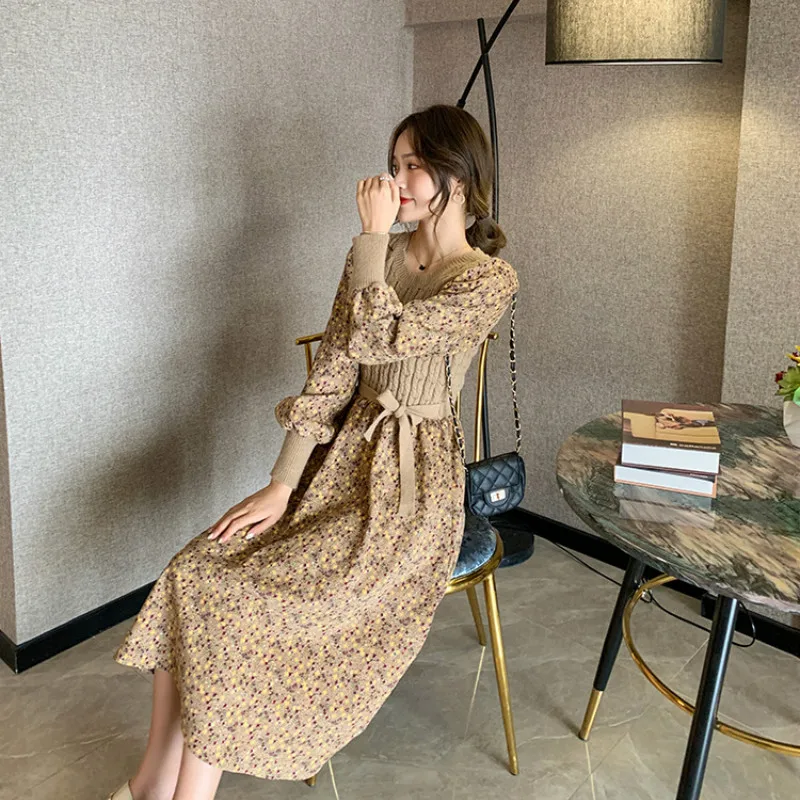 

2021 Women Cottagecore Dress Vintage Korea Corduroy Floral Woman Dresses High Waist Stitching Bandage Knitted Clothes Slim Body