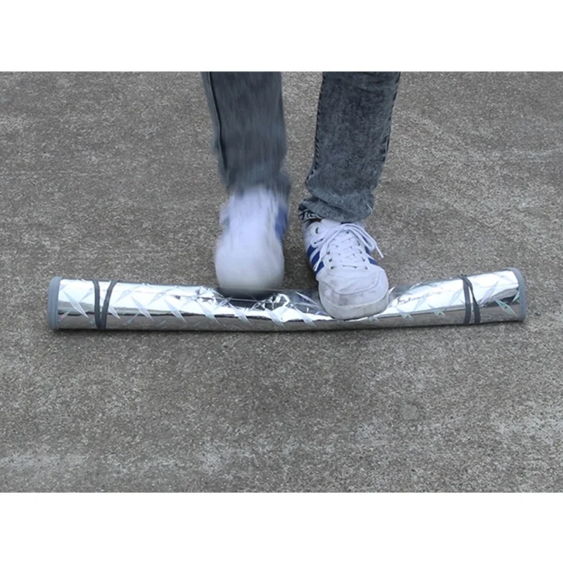 

New Laser-Insulated Automotive Windshield Visor Keeps The Car Cool And Prevents Uv Rays