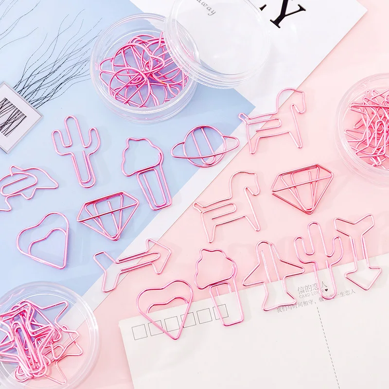 

Pink Girl Heart Shaped Metal Paper Clip Set Creative Hollow Paper Clip Student Bookmark Clip 8 Pack Paper Clips Cute Paper Clips