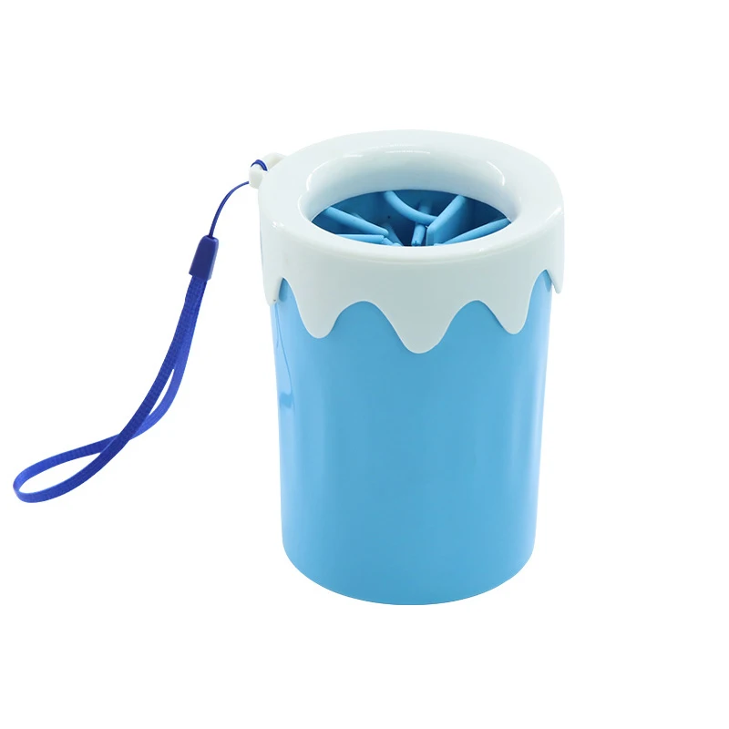 Приспособление для очистки лап маленьких и больших собак портативное