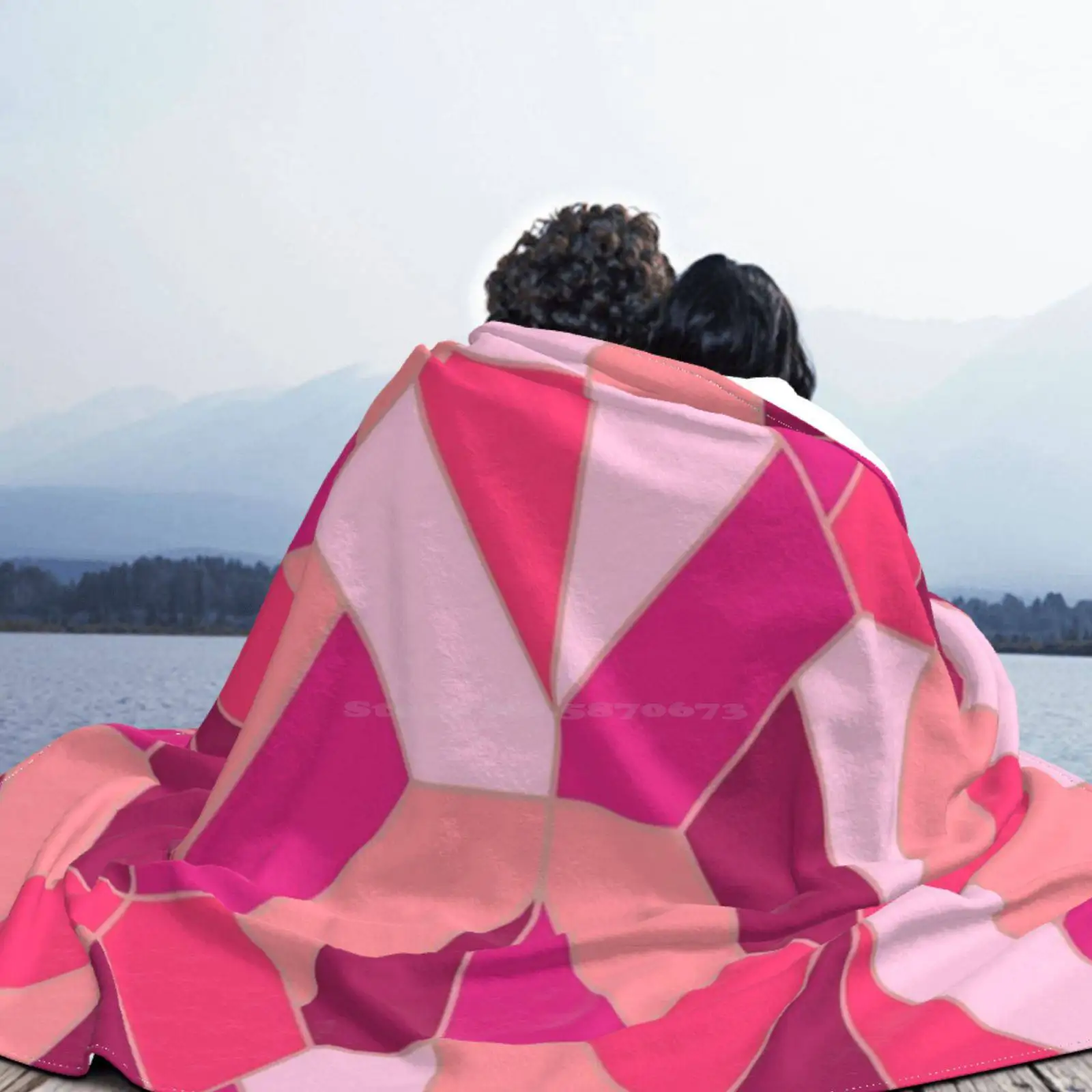 Розовое геометрическое креативное дизайнерсветильник легкое тонкое мягкое