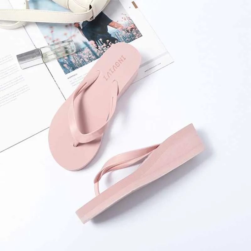 Новинка 2021 года Женские летние шлепанцы для дома и улицы Шлепанцы женщин