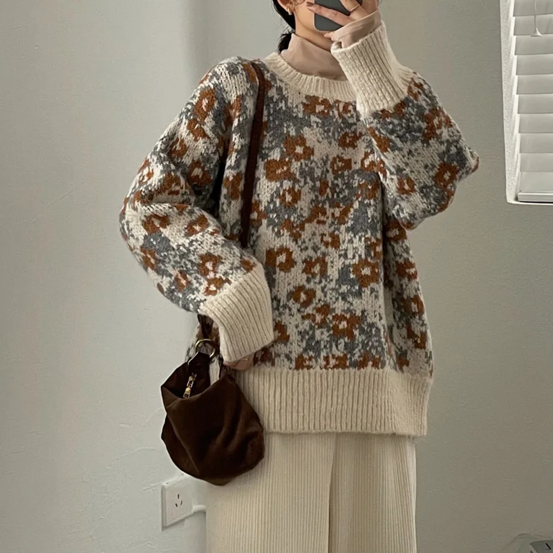 

Autumn and winter women's casual printed round neck long sleeve loose sweater