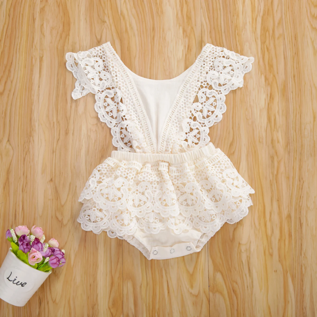 

0-24M Infant Baby Girls Fly Sleeve Solid Cotton Lace Outfits Rompers Playsuits Newborn Girls Jumpsuits Toddler Baby Sunsuits