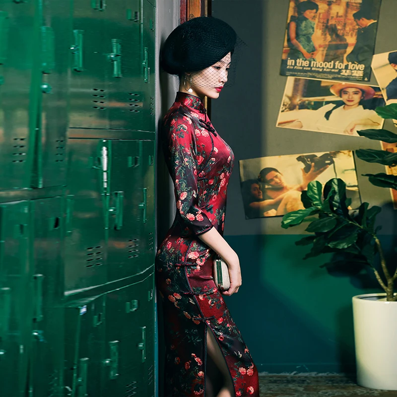 

four high-end hei long mother-in-law silk qipao retro temperament noble fashion mulberry silk mother wedding banquet