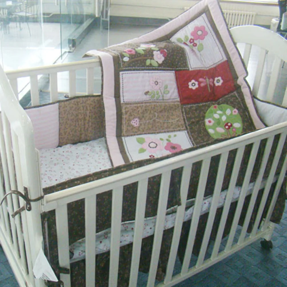 Комплект постельного белья для детской кроватки из 7 предметов 100% хлопка с 3D