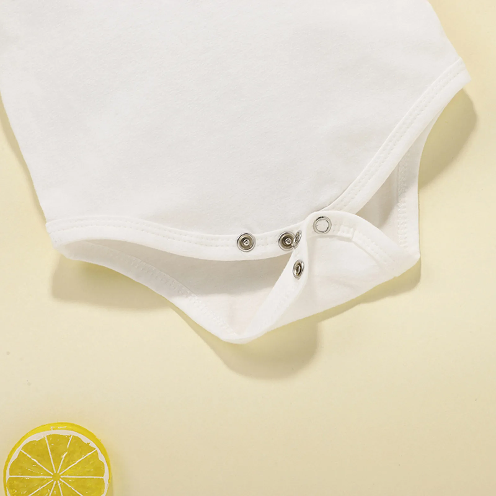 

2021 New Newborn Infant Baby Girls Short Sleeve Romper Bodysuit+floral Print Shorts Set Vogue Baby Clothes