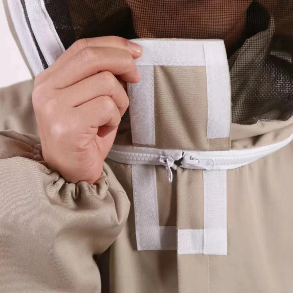 

One-piece Beekeeping Protective Suit Anti Bee Body Clothing with - Size (Khaki)