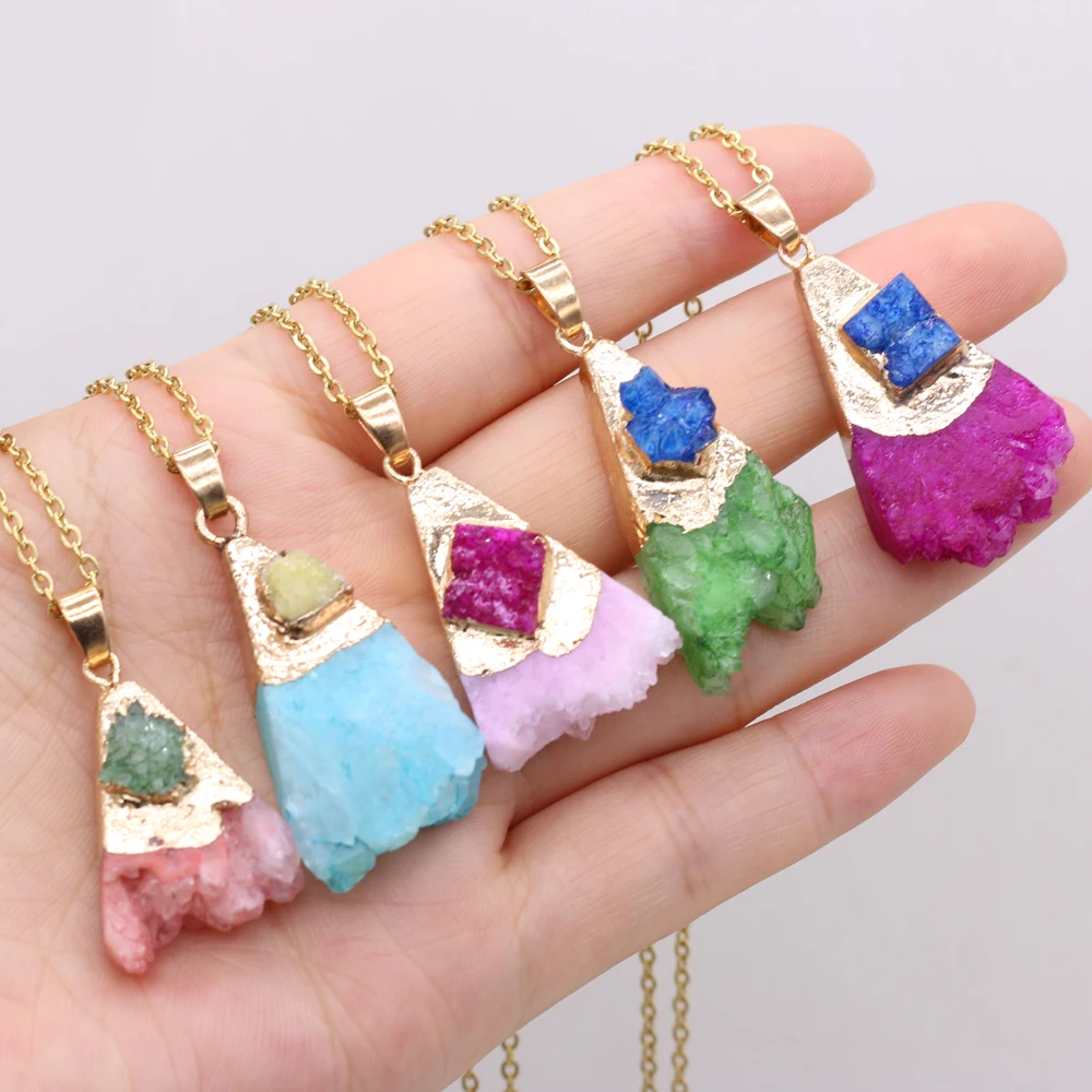 

Charm new natural agate crystal bud gold-plated pendant necklace ladies girl banquet wear playful fashion exquisite holiday gift