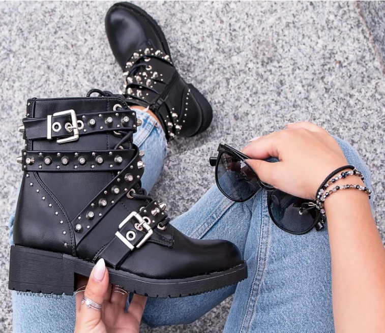 

Women Black Ankle Boots Buckle Strap Rivet Shoes Female Motorcycle Punk Botas Studded Buckle Luxury Designer Chelsea Boots