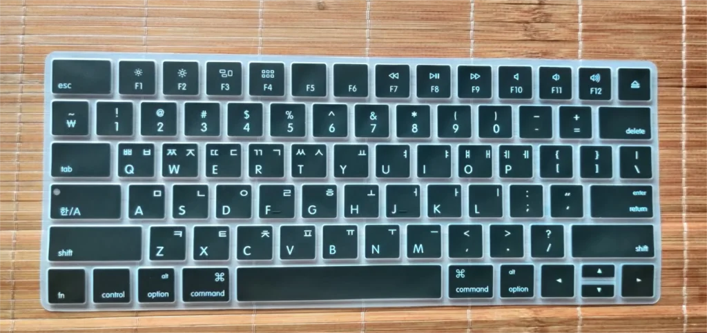 Защитный чехол для клавиатуры на корейском и русском языках Для iMac Magic Keyboard MLA22LL/A