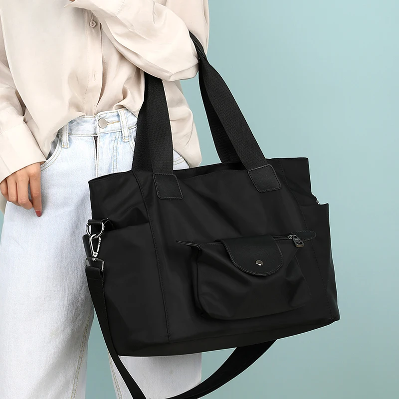 Вместительные женские сумки через плечо мессенджеры известные дизайнеры