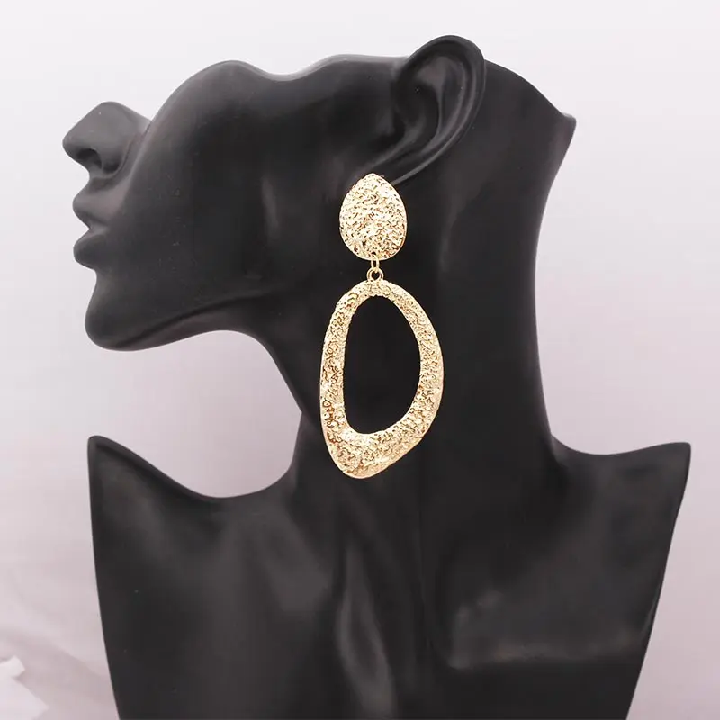 2020 Винтажные серьги большие эффектные геометрические золотые металлические