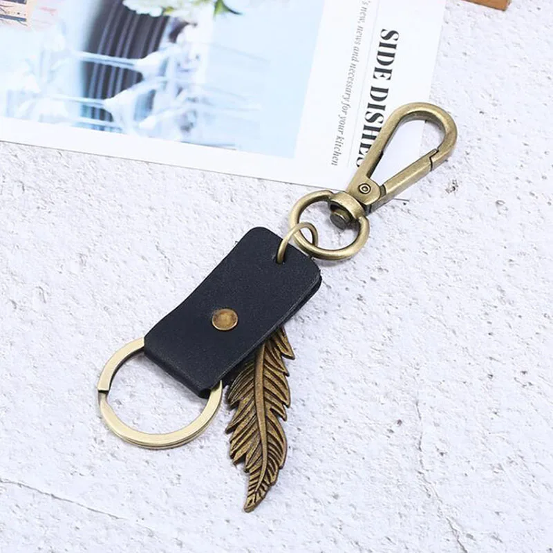 Крючки для сумок изящные подвески в виде листьев и перьев брелки мужчин модные